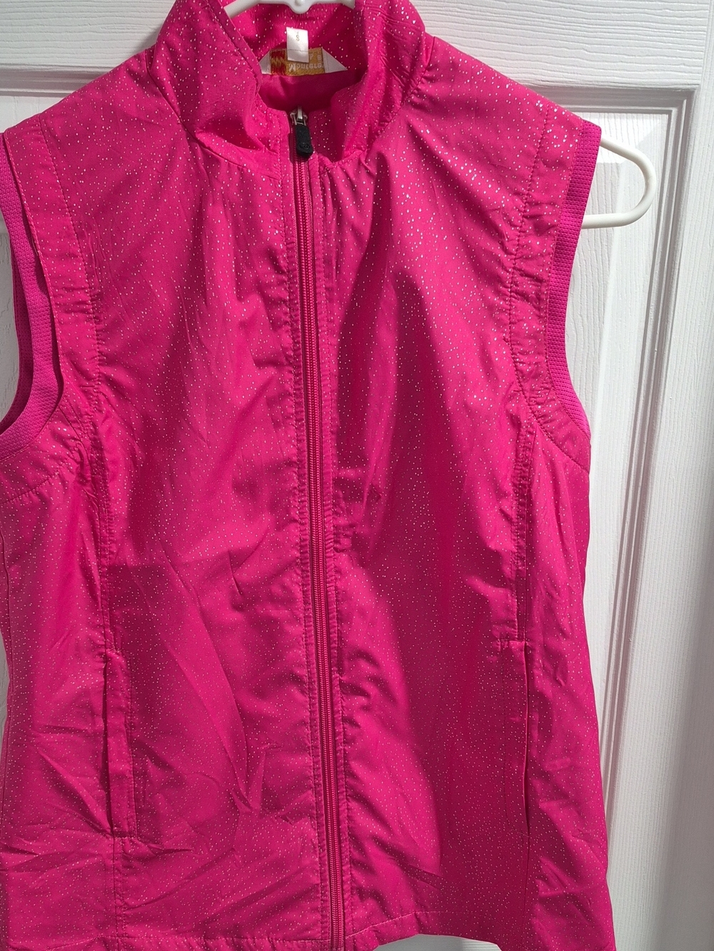 Women’s Sleeveless Zip Vest in Vibrant Pink with Subtle Shine